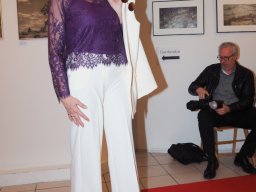 Fashion Show in der Contemplor Galerie Wien am 16. 03. 2024